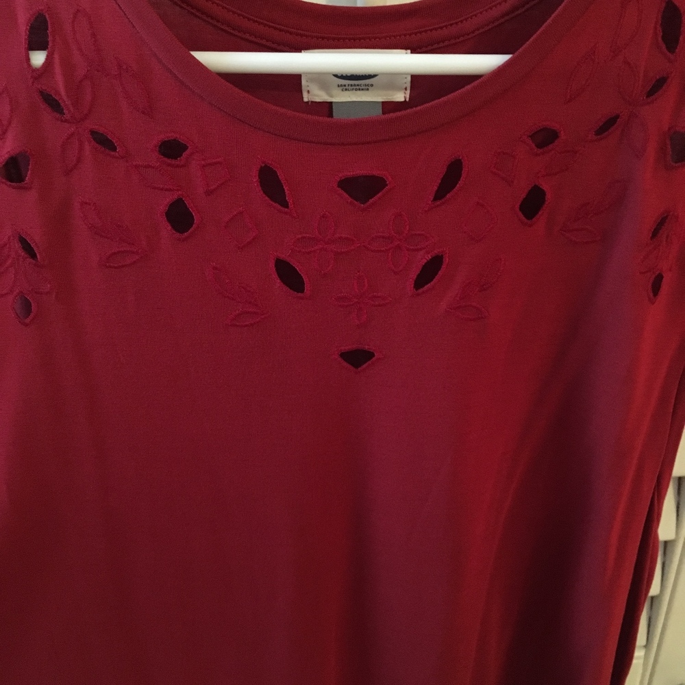 NWT Old Navy Laser Cut Tank Top - Picture 2 of 5